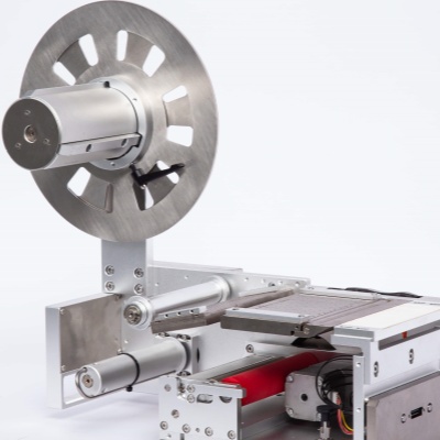 前推式标签供料器