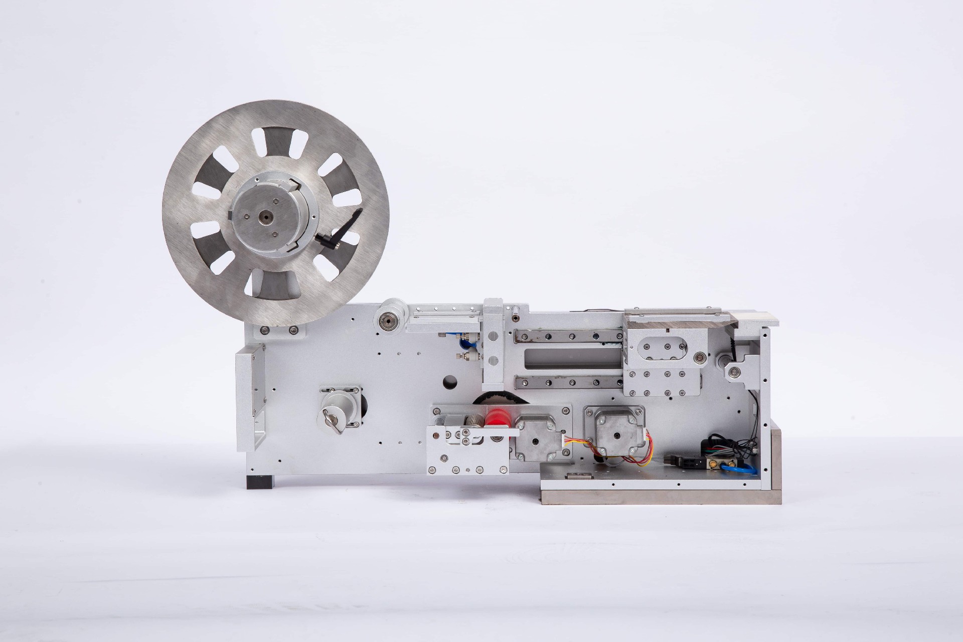 后撤标签剥离机